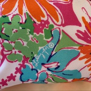 Lilly Pulitzer for Target Bags - NWT Lilly for Target Nosey Posey Cosmetic Bag Lilly Pulitzer for Target Bags - NWT Lilly for Target Nosey Posey Cosmetic Bag